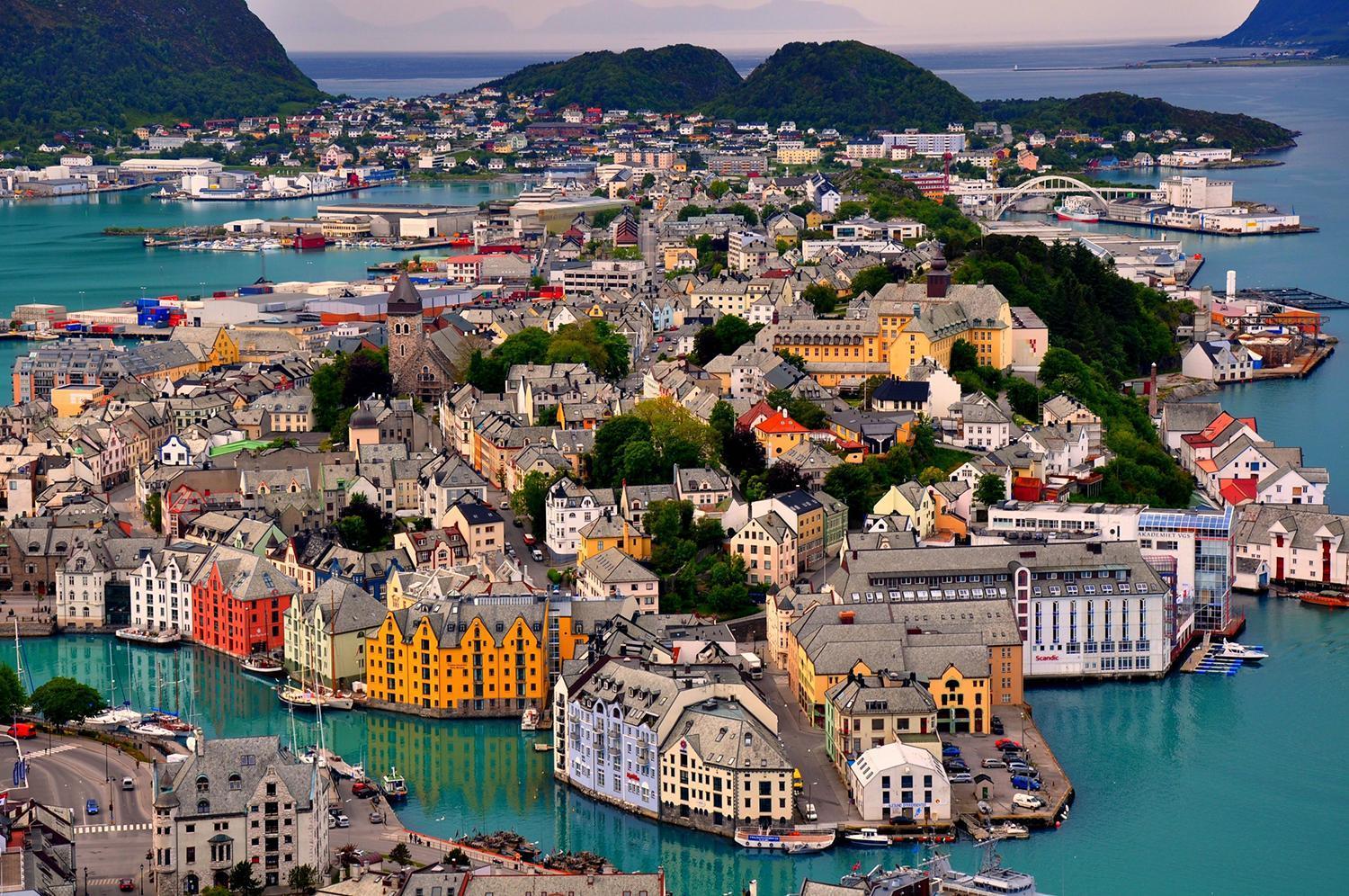 Sunny Apartment In Alesund City Εξωτερικό φωτογραφία